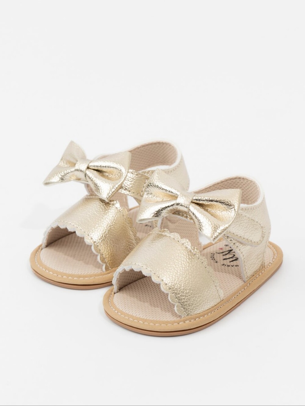 NWT Marie Nicole Metallic Gold Bow Baby Girl Sandals 0–6M